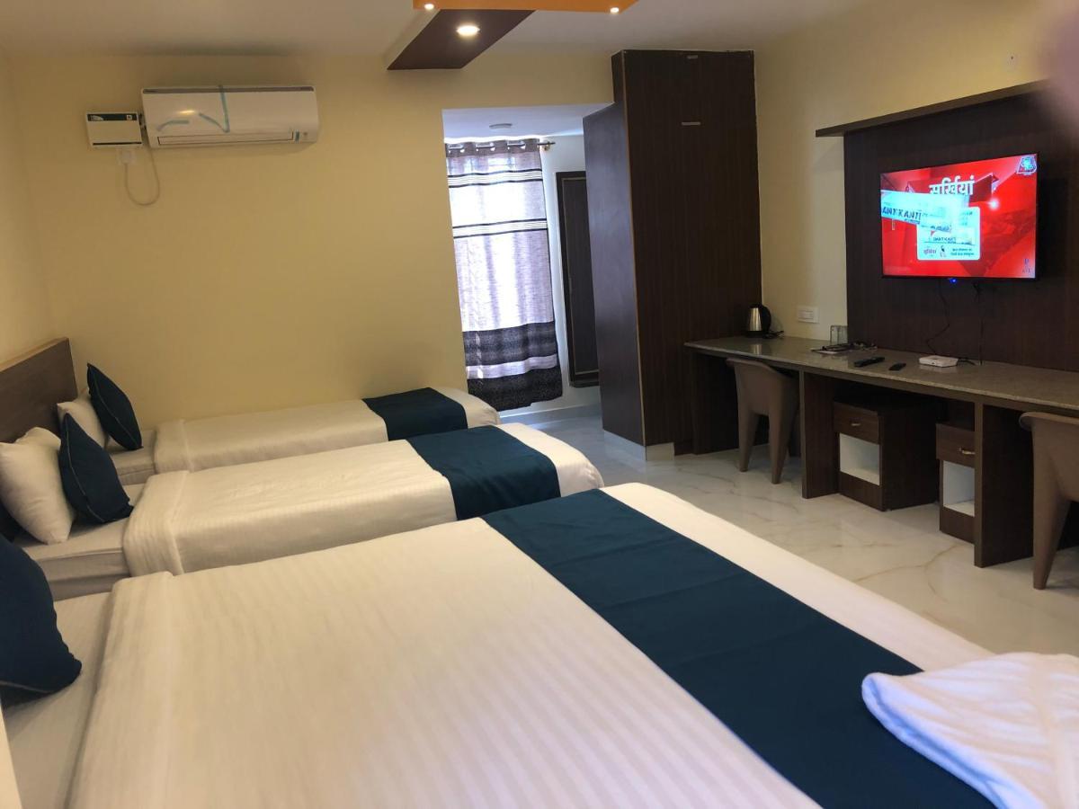 Sv Dreamstay Near Kempegowda International Airport Yelahanka Exterior photo